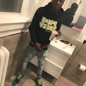 Meet your Posher, Quanfoeoff